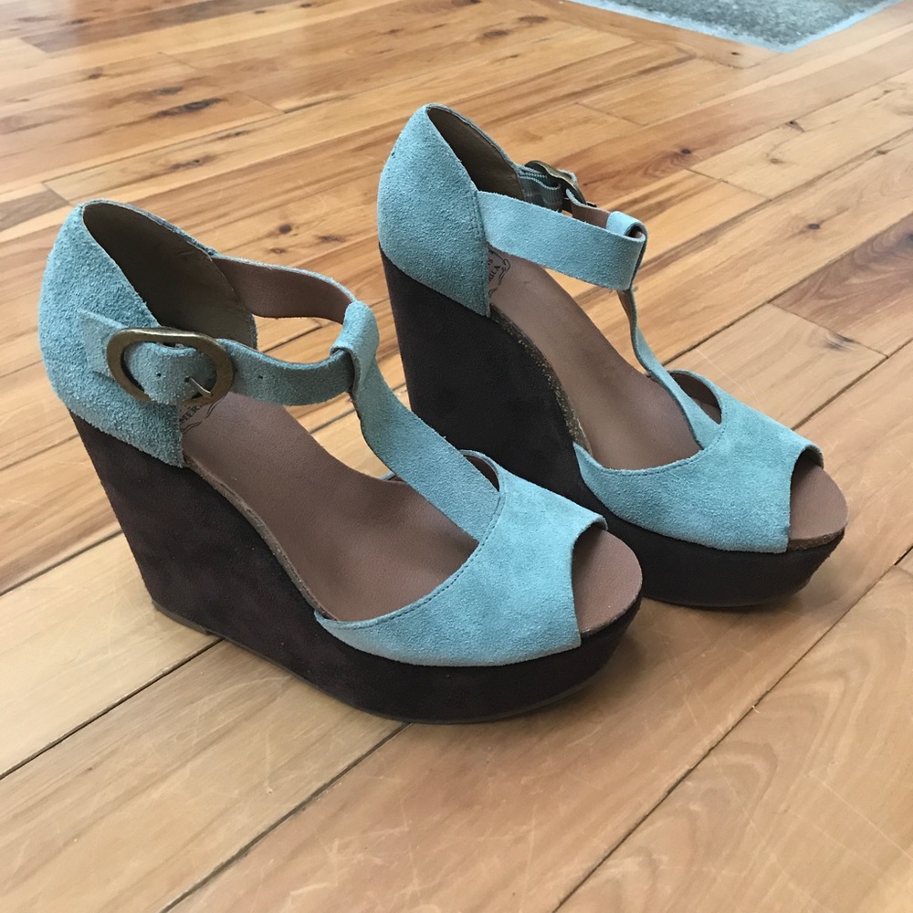 Lucky Brand shoes